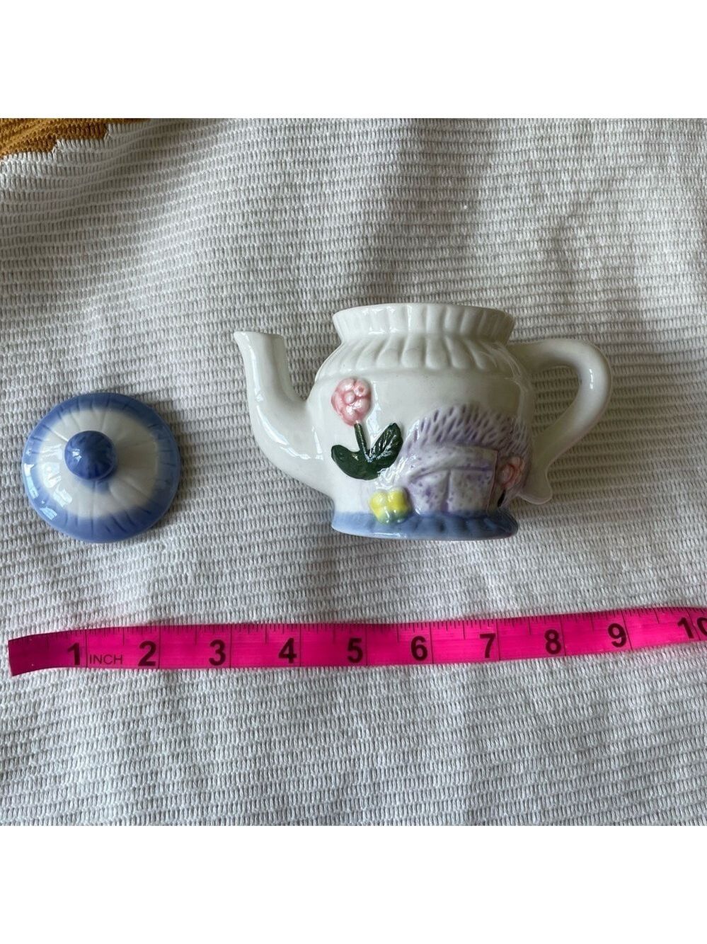 Mini Teapot 🫖 - Picture 6 of 7